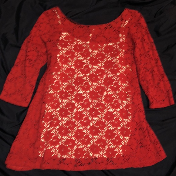 🌹Red Open Back Top - Picture 2 of 5